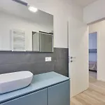 Apartman Twin Bays D02 *
